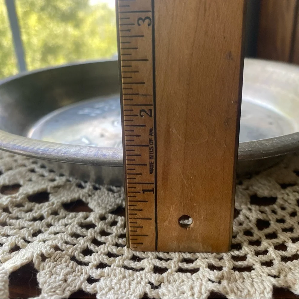 Vintage New England Flaky Crust Pie Tin EUC